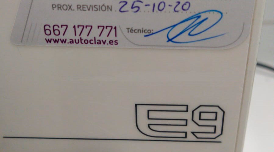 Etiqueta revisión autoclave Euronda. Servicio Técnico multimarca reparación en Au-autoclav.es